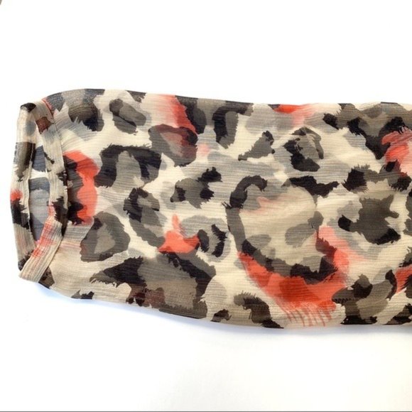 Anthropologie Leopard 100% Silk Cheetah Blouse | 8 - Picture 10 of 12